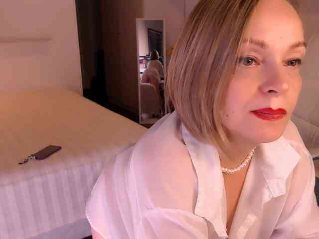 Tilly-Eliot webcam