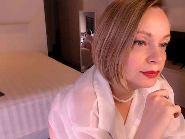 Tilly-Eliot webcam