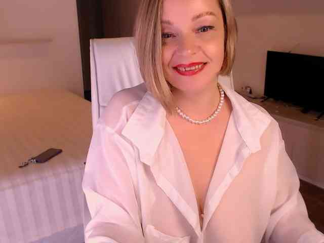 Tilly-Eliot webcam