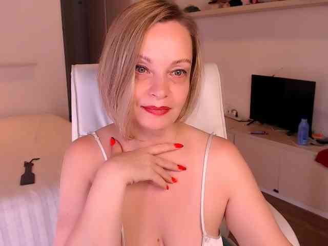 Tilly-Eliot webcam
