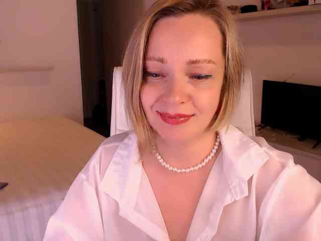 Tilly-Eliot webcam