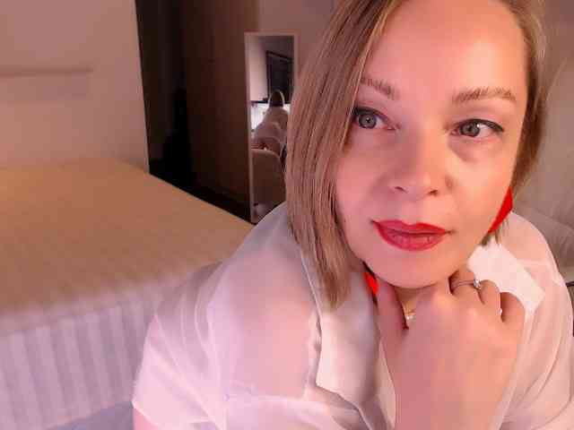 Tilly-Eliot webcam