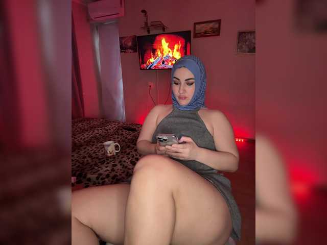 Plennica's BongaCams show and profile