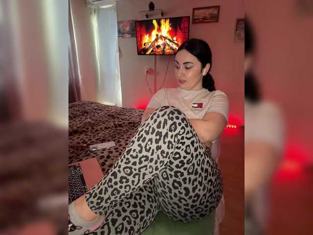 Plennica's BongaCams show and profile