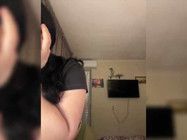 Plennica's BongaCams show and profile