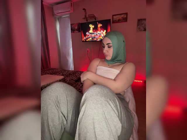 Plennica's BongaCams show and profile