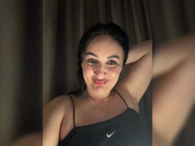 Plennica's BongaCams show and profile