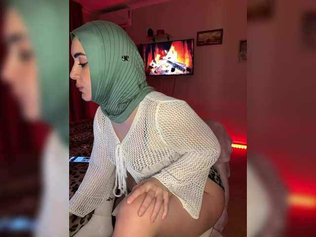 Plennica's BongaCams show and profile