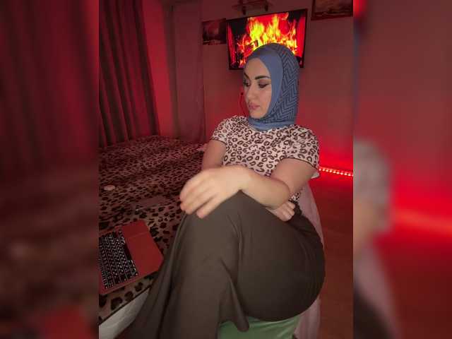 Plennica's BongaCams show and profile