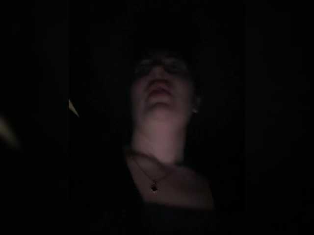 Plennica's BongaCams show and profile