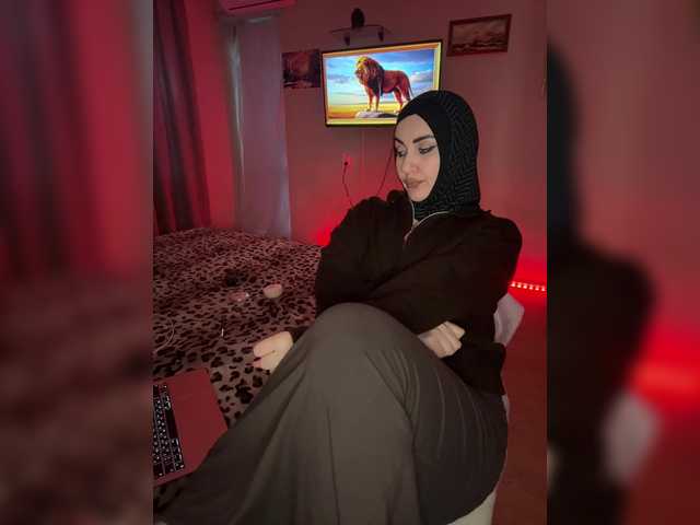 Plennica's BongaCams show and profile