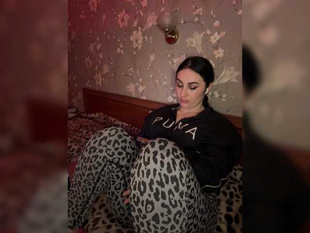 Plennica's BongaCams show and profile