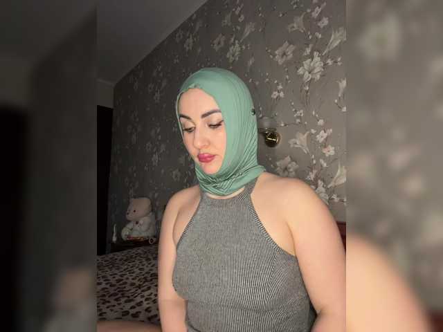 Plennica's BongaCams show and profile