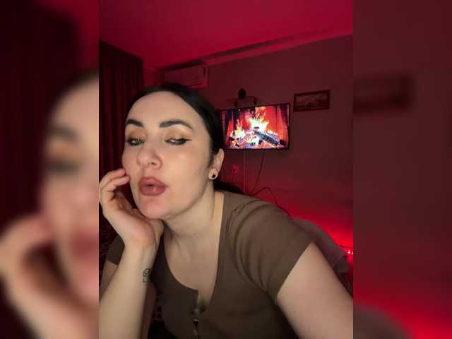 Plennica's BongaCams show and profile