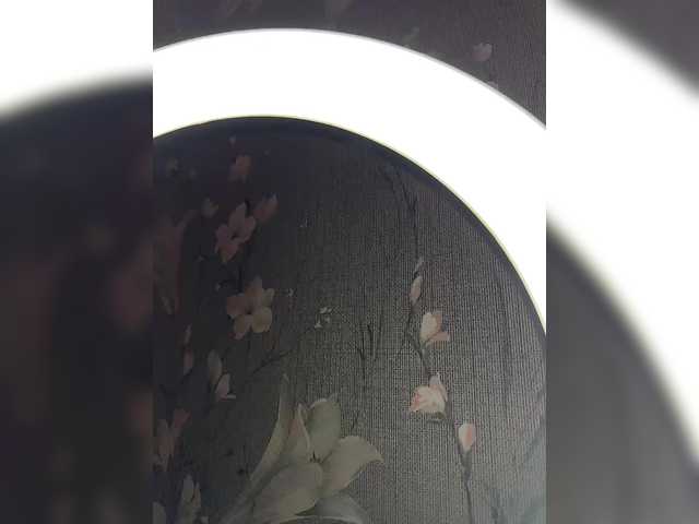 Plennica's BongaCams show and profile