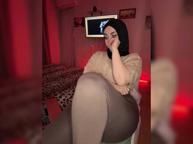 Plennica's BongaCams show and profile