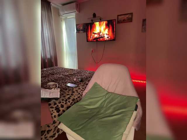 Plennica's BongaCams show and profile