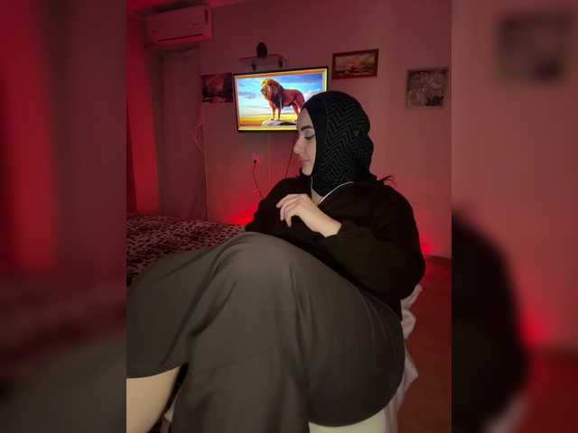 Plennica's BongaCams show and profile