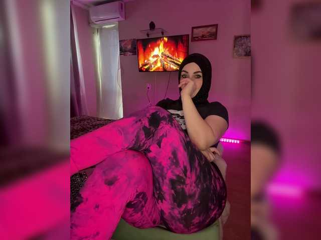 Plennica's BongaCams show and profile