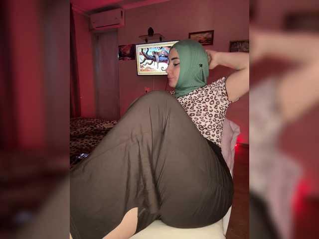 Plennica's BongaCams show and profile