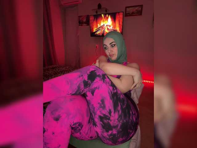 Plennica's BongaCams show and profile