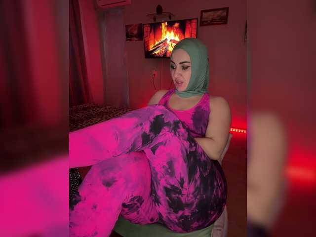 Plennica's BongaCams show and profile