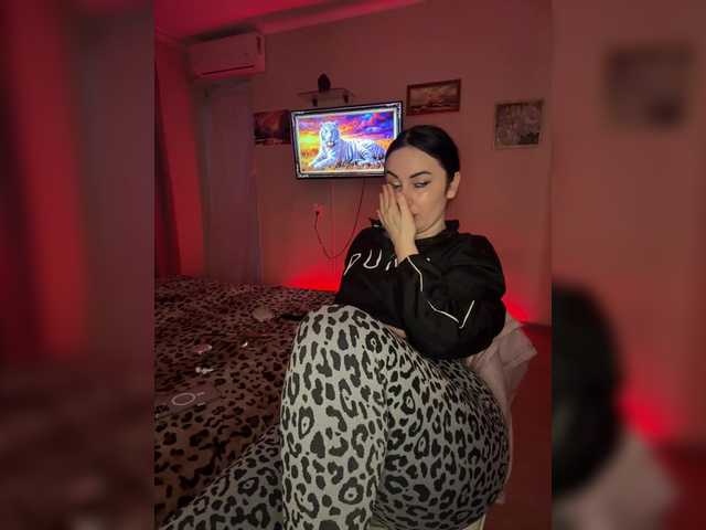 Plennica's BongaCams show and profile