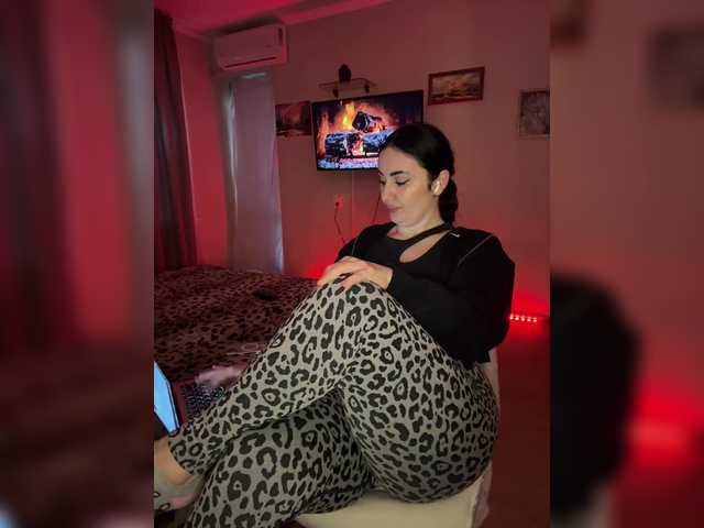 Plennica's BongaCams show and profile