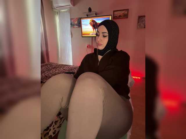 Plennica's BongaCams show and profile