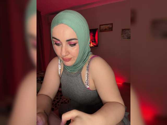 Plennica's BongaCams show and profile