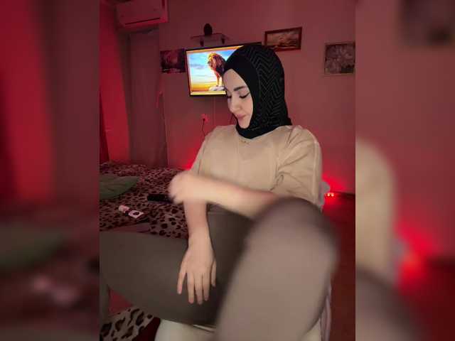 Plennica's BongaCams show and profile