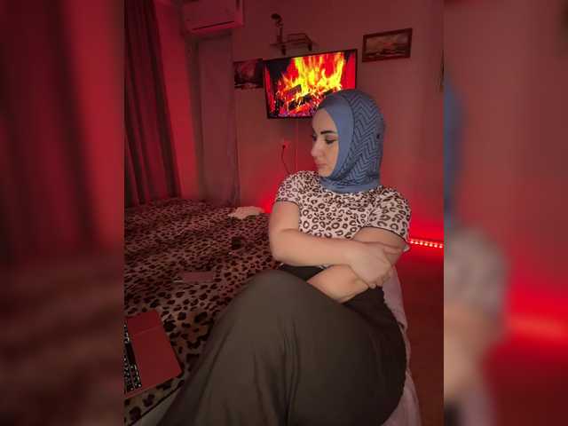 Plennica's BongaCams show and profile