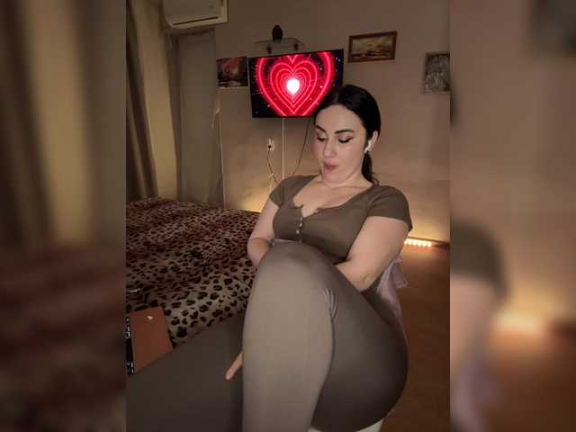 Plennica's BongaCams show and profile