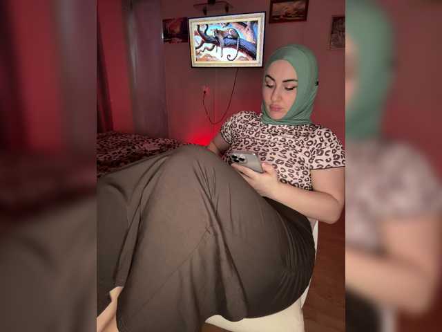 Plennica's BongaCams show and profile