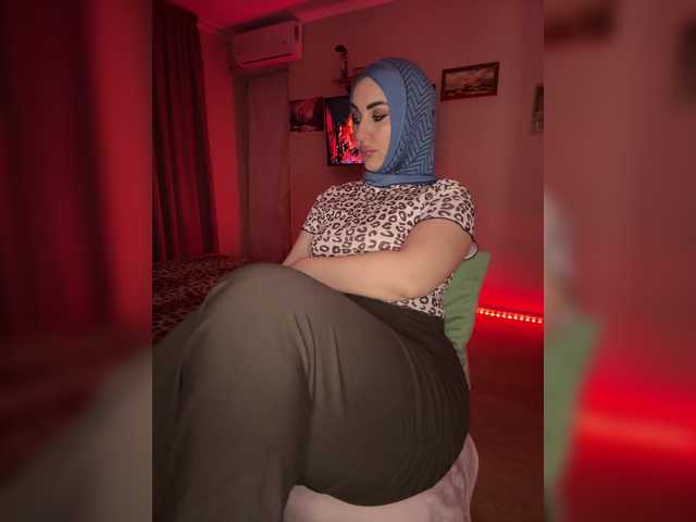 Plennica's BongaCams show and profile