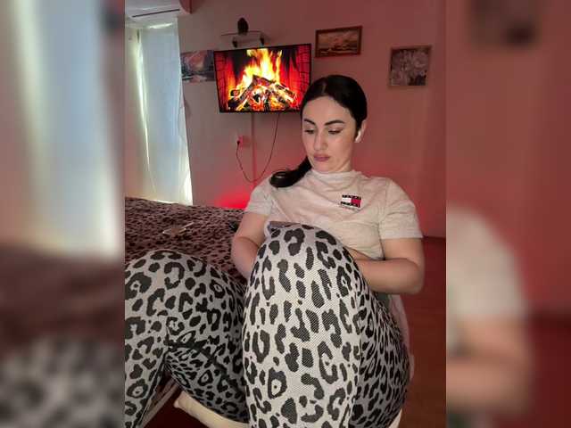 Plennica's BongaCams show and profile