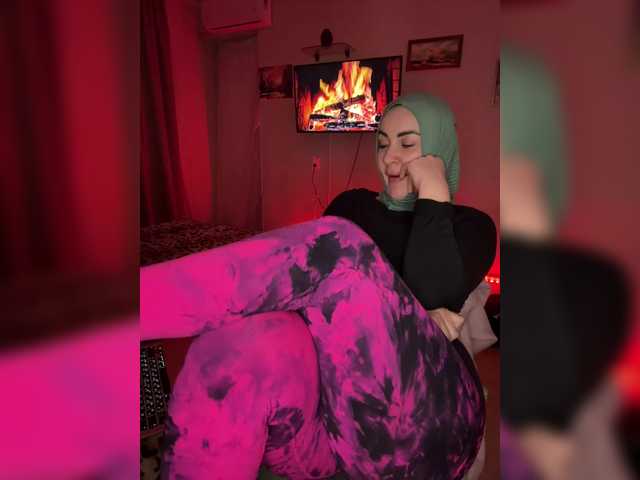 Plennica's BongaCams show and profile