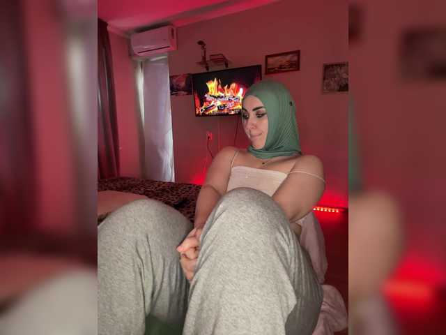 Plennica's BongaCams show and profile