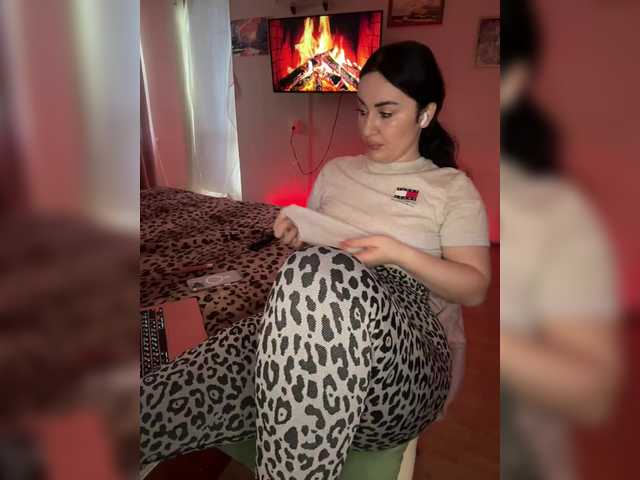 Plennica's BongaCams show and profile