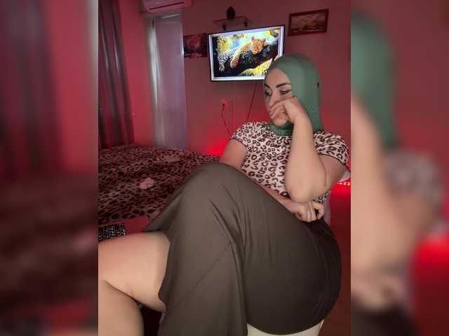 Plennica's BongaCams show and profile