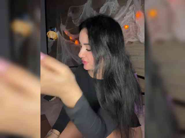 Leyla-kavkaz Live Webcam on BongaCams