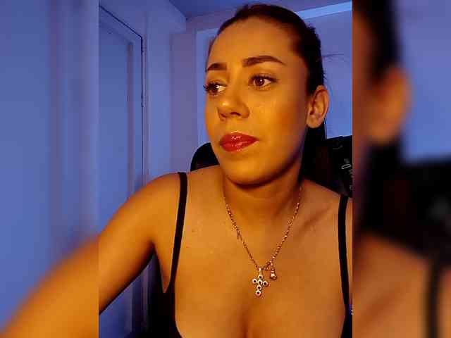 AnnbellaRose webcam