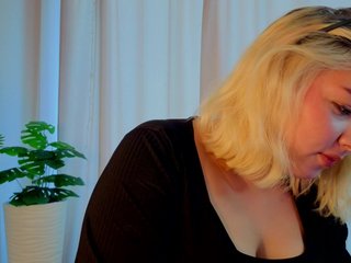 NikaDreem Porn Show