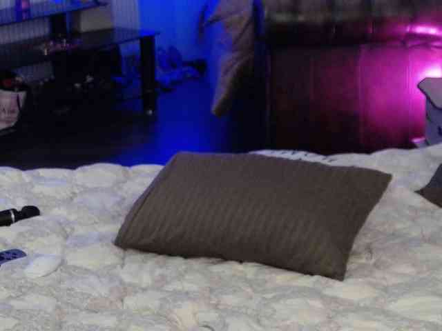 Linda-Stefana webcam