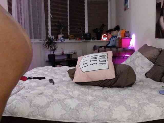 Linda-Stefana webcam