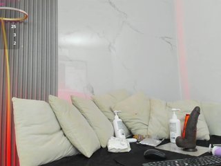 KIARATENTATION Porn Show