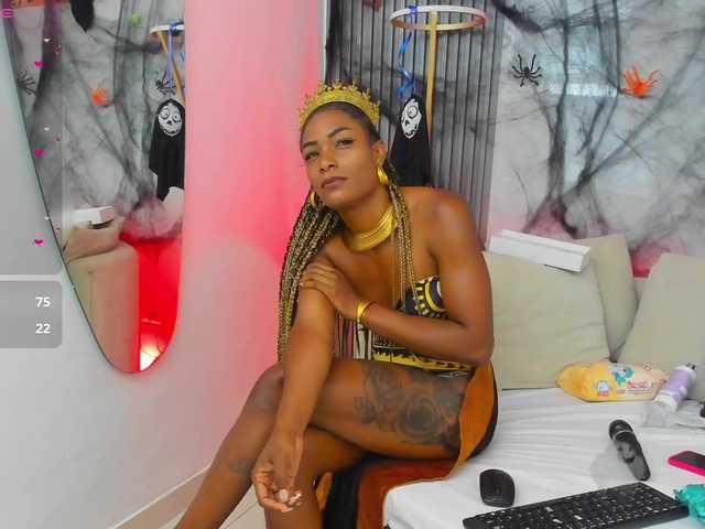 KIARATENTATION from BongaCams is Freechat