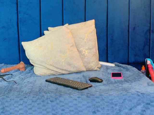 KIARATENTATION webcam