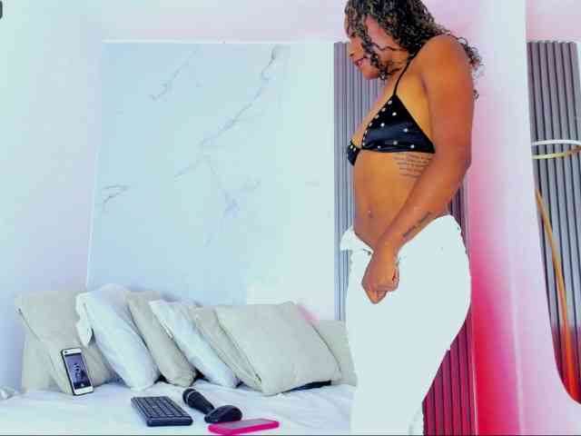 KIARATENTATION webcam