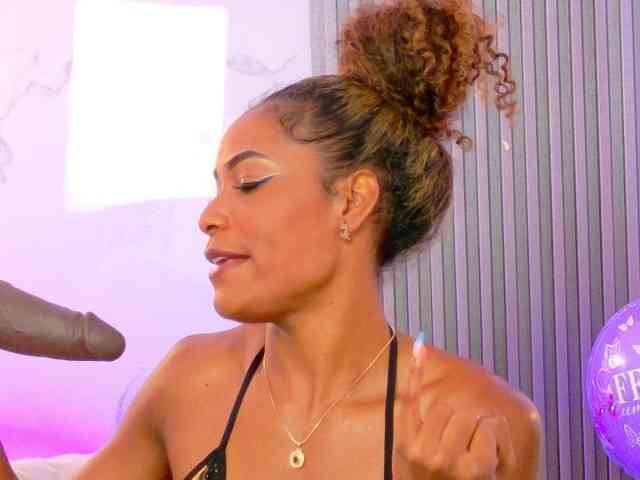 KIARATENTATION webcam